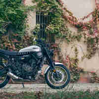 XSR700