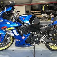 SUZUKI GSXR-750R