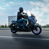 XMAX 125