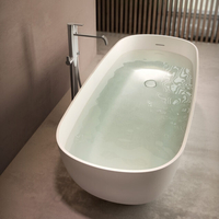 אמבטיה Oval Freestanding