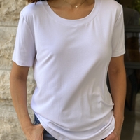 חולצת בייסיק אורן לבן