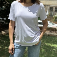 חולצת בייסיק אורן לבן