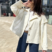 ג׳קט Cape Shoulder