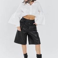 מכנס סאני דמוי עור