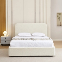 מיטה זוגית מעוצבת בריפוד בד בוקלה עם ארגז מצעים מעץ דגם נוגה שמנת