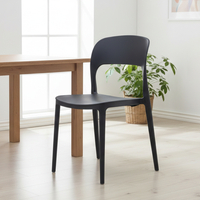 סט 4 כסאות נערמים מפלסטיק יצוק דגם סירי