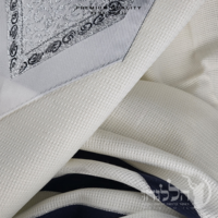 טלית 100% צמר תשבץ – פסים כחולים - 500