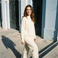 חליפת סריג הילה