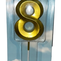 נר של הספרה 8