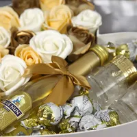 מארז מהודר של בלו נאן ופרחי סבון