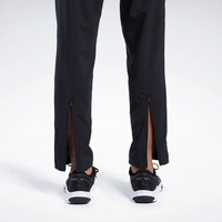 מכנס ריבוק ניילון לגבר | Reebok Workout Ready Track Pant