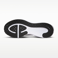 Nike Revolution 8 Easyon