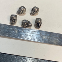 חרוז גולגולת בציפוי כסף מושחר (40)