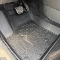 שטיחי 3D למיצובישי אאוטלנדר 2022 ומעלה (3 שורות)