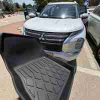 שטיחי 3D למיצובישי אאוטלנדר 2022 ומעלה (3 שורות)