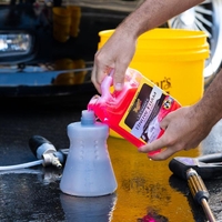 שמפו מקציף לרכב Meguiar’s Ultimate Snow Foam G191532 (946 מ