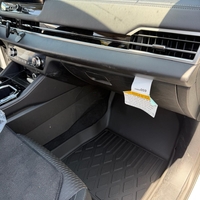 שטיחי 3D למיצובישי אאוטלנדר 2022 ומעלה (3 שורות)