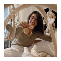 אוניברסיטה לתינוק בז' LAURA