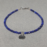 צמיד כסף אבני לפיס לזולי Lapis Lazuli‏ עם תליון כתר