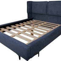 מיטה זוגית מפוארת 