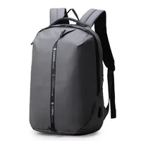 תיק גב ספורטיבי מוגן מים אוקינג עם חיבור USB