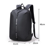 תיק גב ספורטיבי מוגן מים אוקינג עם חיבור USB