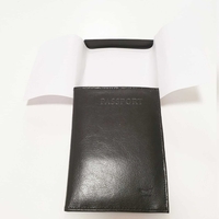 ארנק עור לדרכון