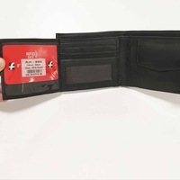 ארנק עור לגבר עם סגירה מלאה