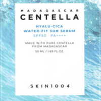 SKIN1004- MADAGASCAR CENTELLA סרום הגנה לפנים עם חומצה היאלרונית וסיקה SPF50