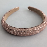 קשת זרקונים - ורוד שמפניה