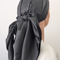 מטפחת מרובעת משי סאטן שחור