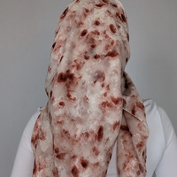 מטפחת מרובעת אביבית - שיפון רקום