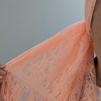 מטפחת לונג תחרה עם פרנזים - אפרסק מרקר