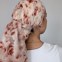 מטפחת לונג אביבית - שיפון רקום