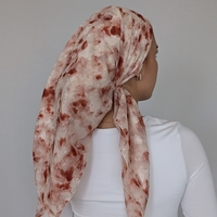 מטפחת מרובעת אביבית - שיפון רקום