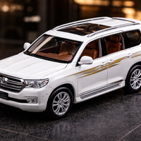 דגם רכב מתכתי Toyota Land Cruiser | מכונית צעצוע יוקרתית | בהדמיה לרכב שטח אמיתי