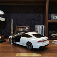 רכב מתכתי יוקרתי מכונית מיניאטורית | דגם מתכת לאספנים עם דלתות נפתחות