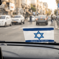 מדבקה פנימית לשמשת הרכב דגל ישראל עם כיתוב PROUD TO BELONG  | מדבקה פנימית 9X6 ס