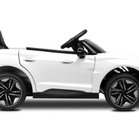 מכונית ממונעת אאודי ספורט Audi 24V