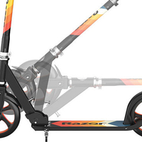 קורקינט RAZOR Carbon Lux מתקפל