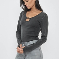 REPLAY - בודיסוט לנשים בצבע שחור עם מפתח טיפה ולוגו מתכתי