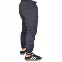 CROCKER - מכנס דגמח בד ניילון צבע שחור