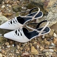 NINE WEST - נעלי עקב עם שרוכים לנשים בצבע בז'