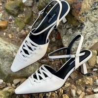 NINE WEST - נעלי עקב עם שרוכים לנשים בצבע בז'