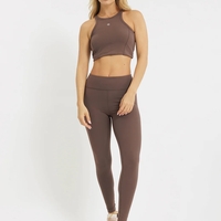 REPLAY - גופיית קרופ עם כתפיות דקות וטייץ ספורטיבי מחטב ארוך בצבע חום