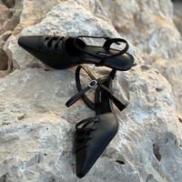 NINE WEST - נעלי עקב עם שרוכים לנשים בצבע שחור