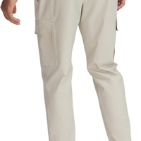 Under Armour - מכנסי קרגו ארוגים לשני המינים - מכנסי קרגו ארוגים של UA Vibe