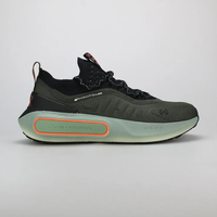 נעלי ריצה לגברים של Under Armour - Phantom 4 RFLCT