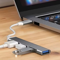 מפצל USB מהיר עם כניסת -USB 3.1– עיצוב מודרני ויפה