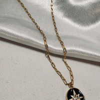 שרשרת כוכב הצפון שחור